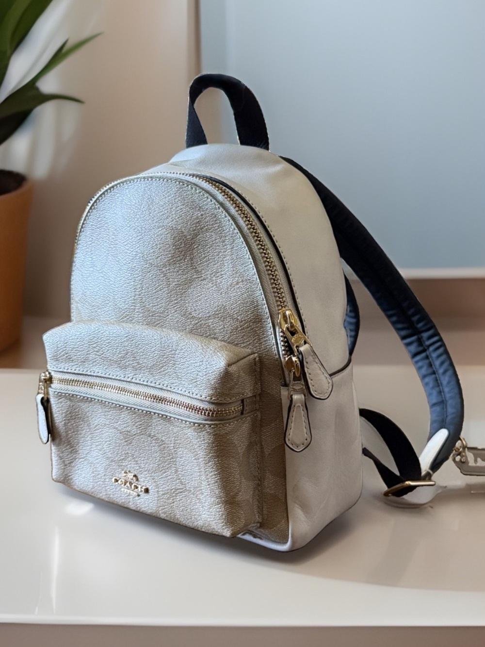 Coach Mini Charlie Signature Backpack 🤎 - Picture 2 of 9